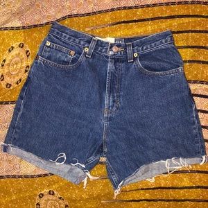 🌿3 FOR $25🌿 Vintage Gap Cutoff Denim Shorts